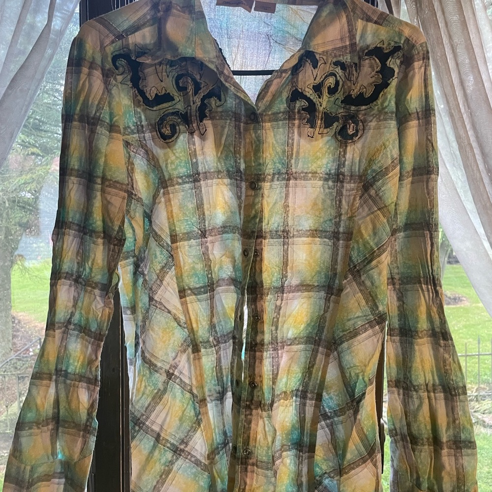 Wrangler Button Down Shirt